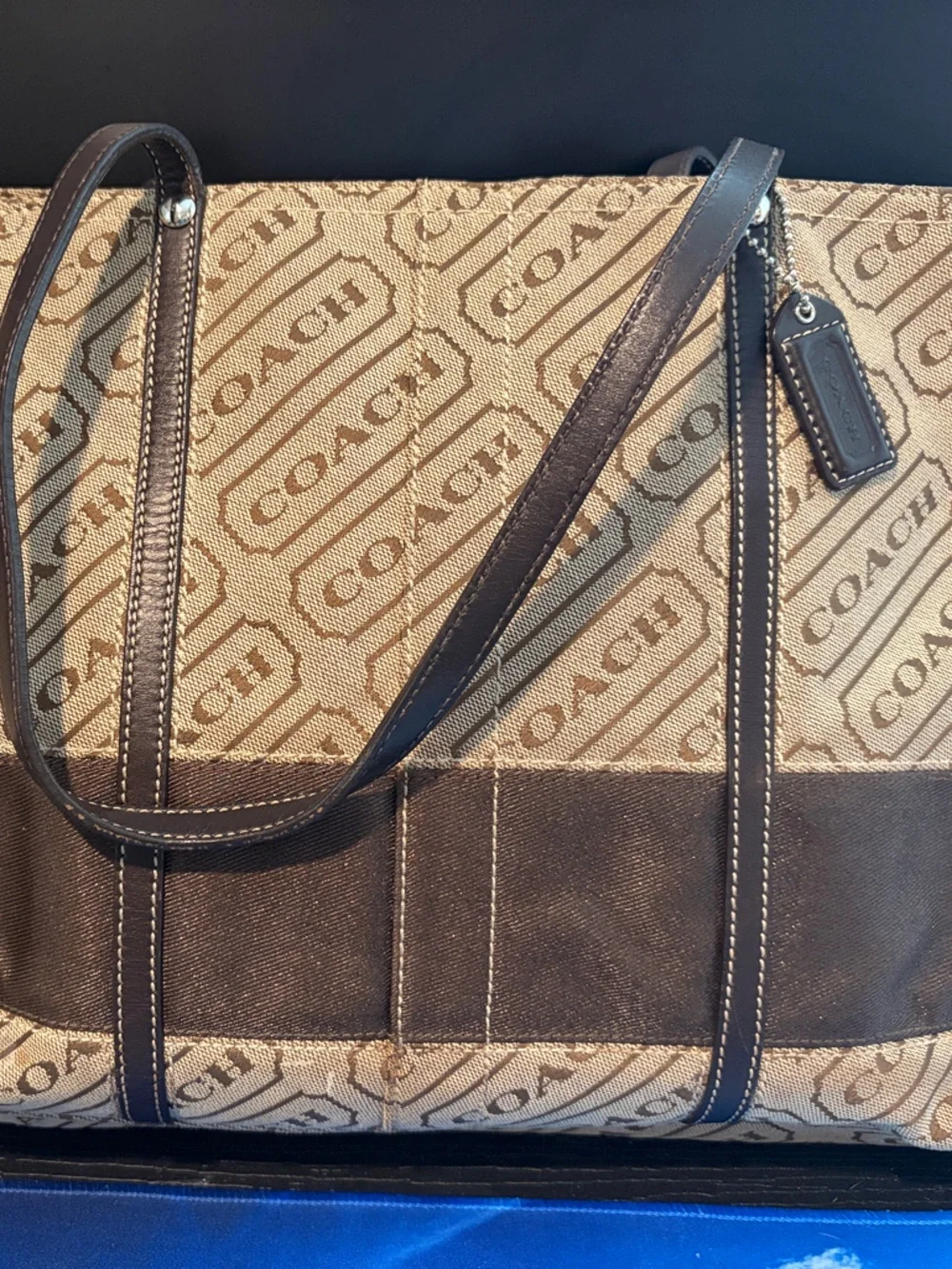Coach shoulder bag
